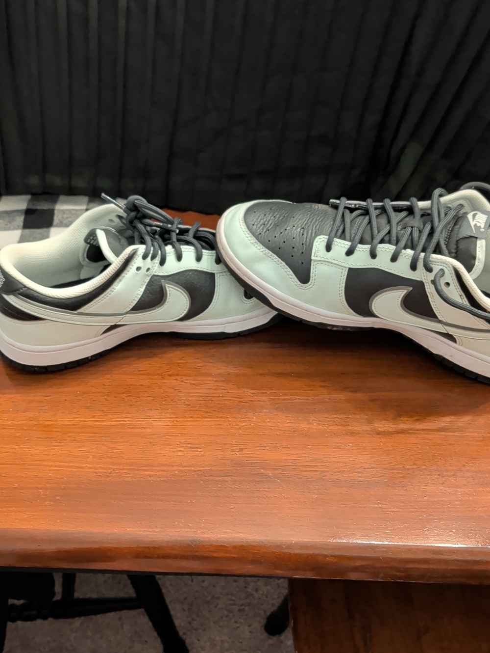 Nike Men’s Dunk Sneakers - Black & Mint